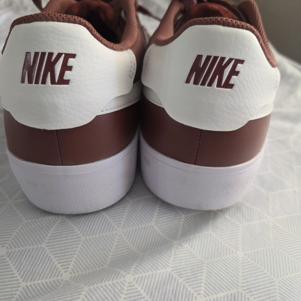 Nike Blazer Leather Maroon and White Sneakers Size 11 Worn Once 🎉 HP 🎉 - Picture 7 of 10